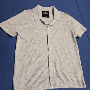 Hollister Men's Light Gray Textured Button Down Shirt